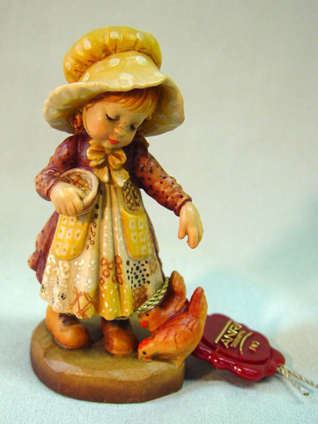 EC282 Anri Sara Kay - Feeding the Chickens by Anri